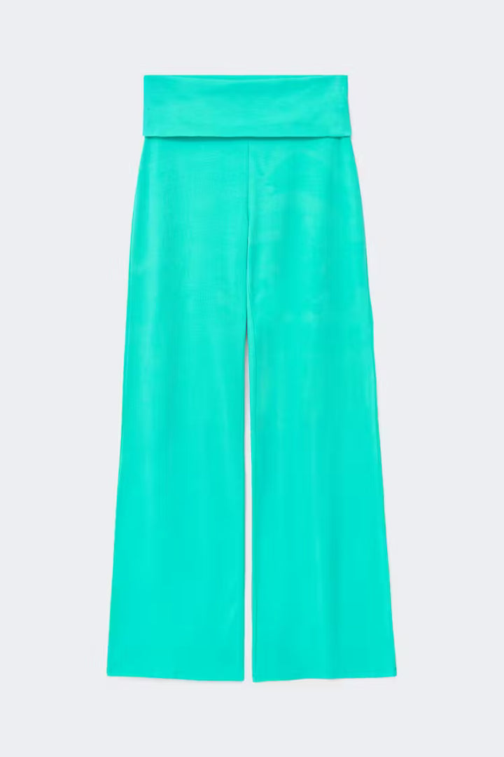 viralowe koralowe spodnie