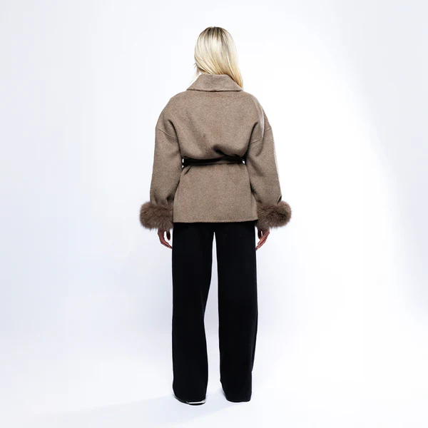 Patrycja | Płaszcz wiązany, wiatro i wodoodporny