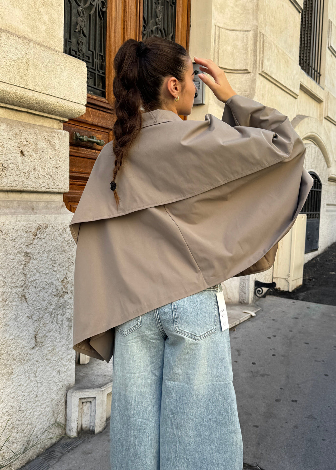 Taupe peleryna Fanny