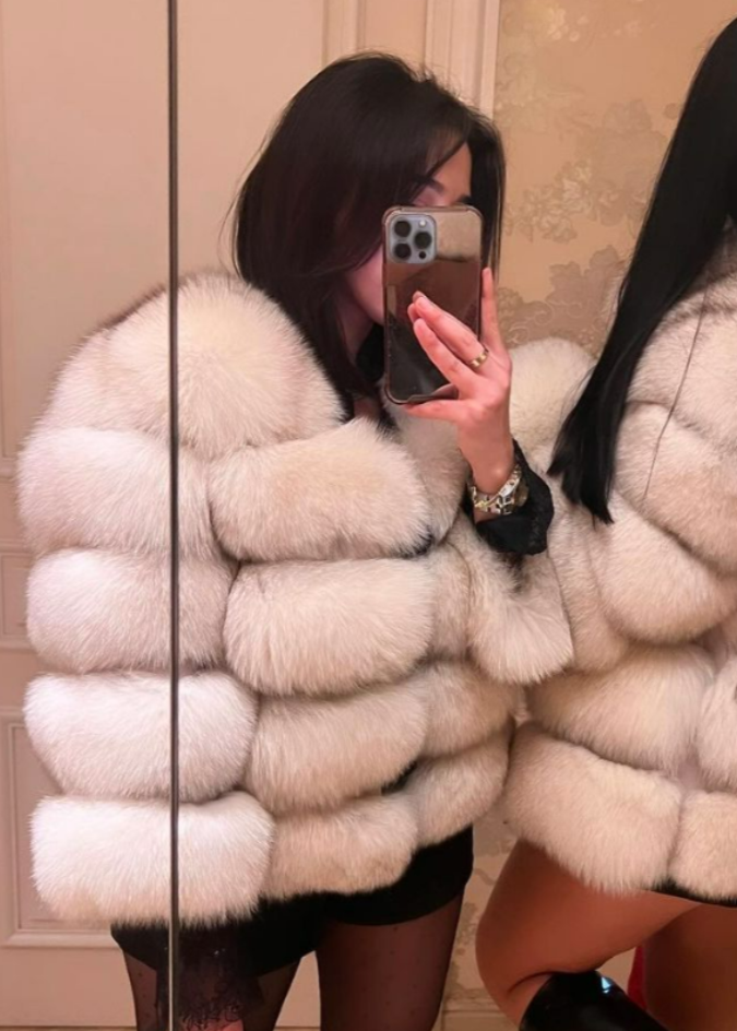 Helena | Płaszcz futrzany Zorza Polarna