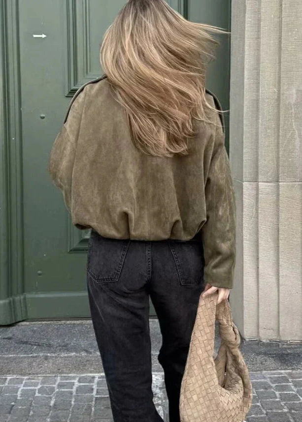 Elegancka luźna kurtka zamszowa